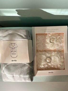 Bride shirt & garter set